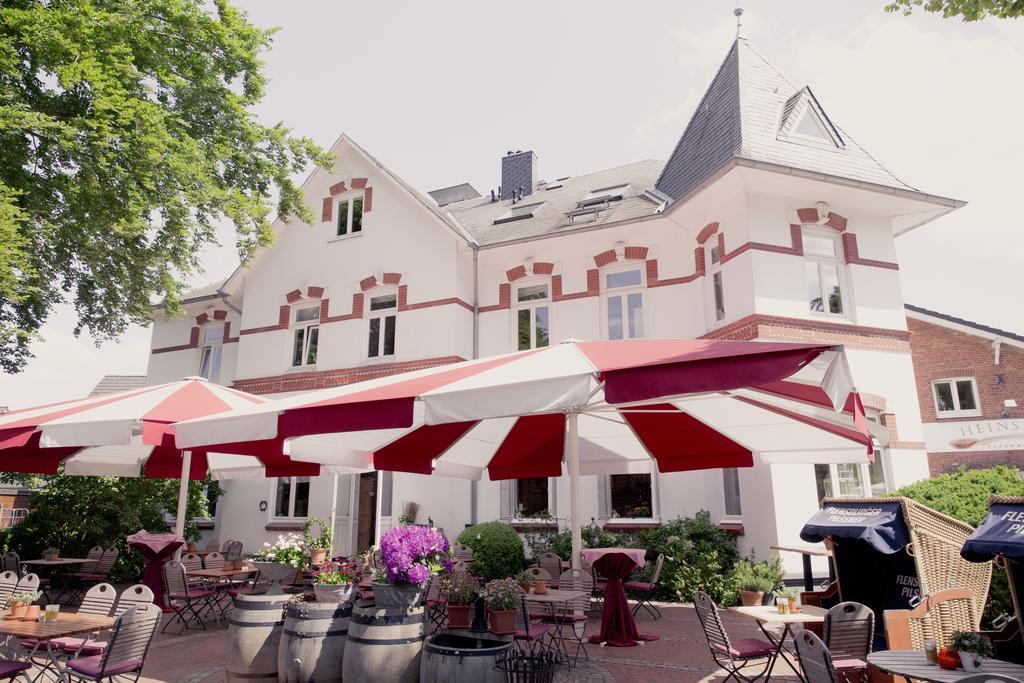 Heinsens Ellerbek Bed & Breakfast Exterior photo